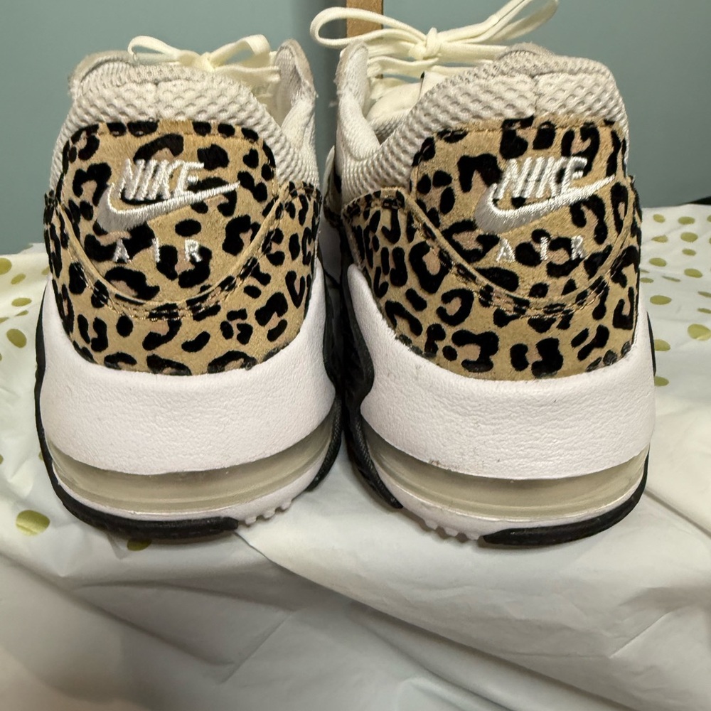 Nike Air Max Excee White and Black with Cheetah print - Air Max Cushioning - Picture 4 of 9